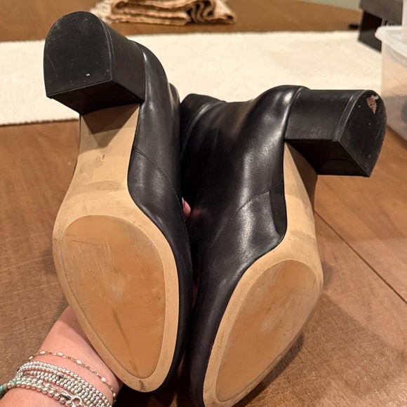 EUC Talbots Black Ankle Boots w Ties SZ 9 - Picture 11 of 14